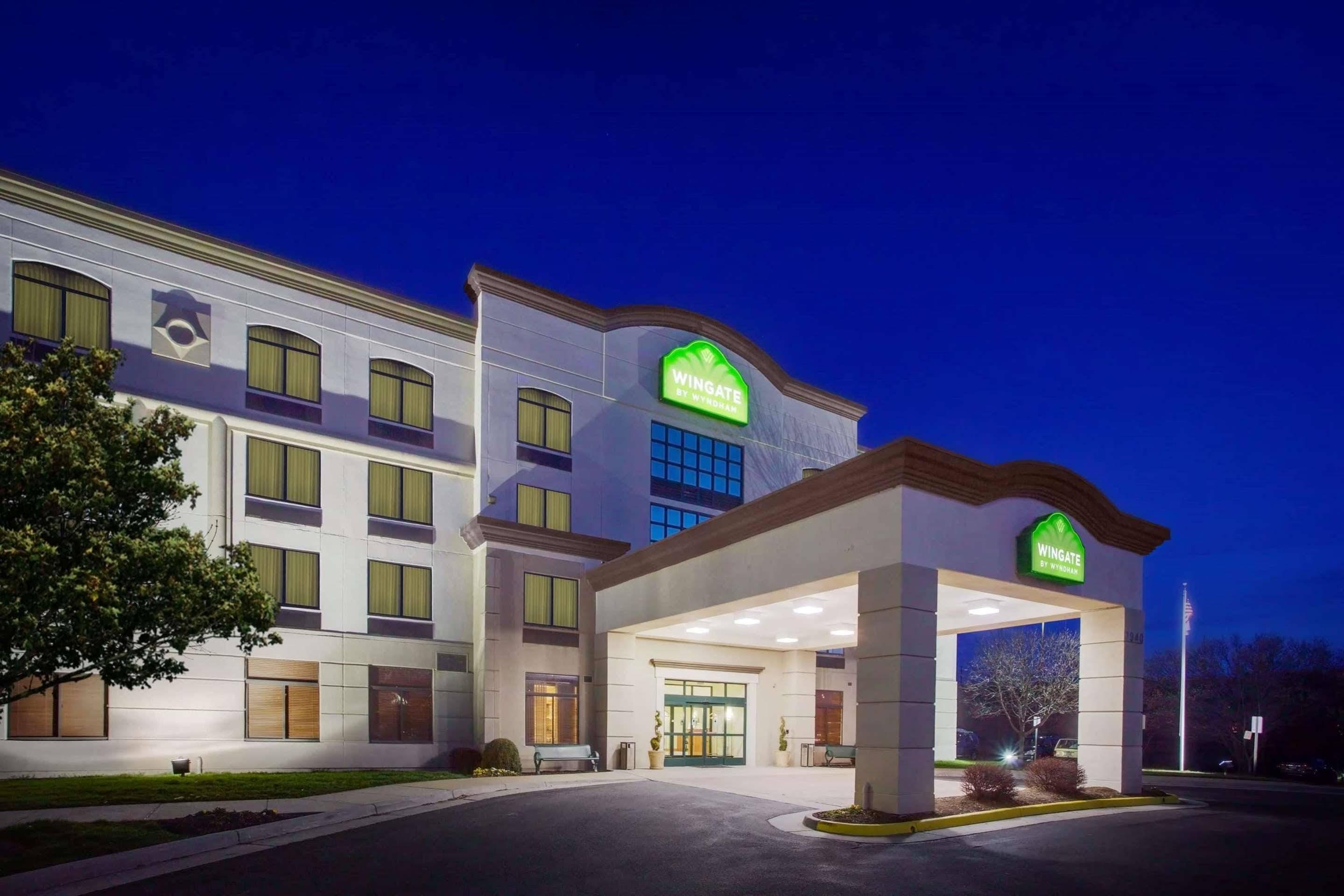 Hotel Wingate By Wyndham - Dulles International Chantilly Exterior foto