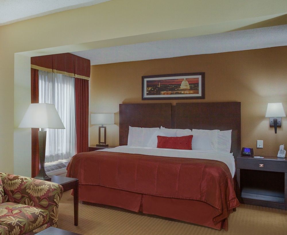 Hotel Wingate By Wyndham - Dulles International Chantilly Exterior foto